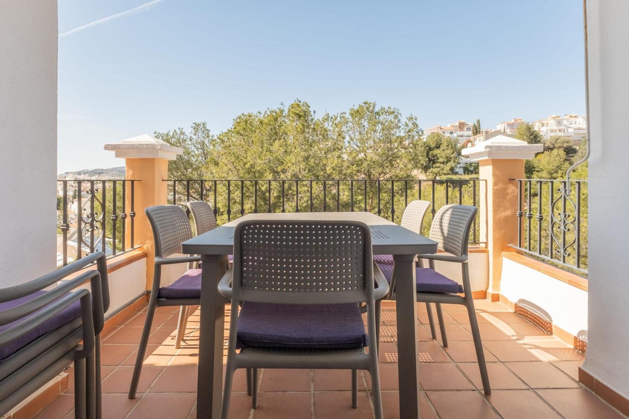 Aljamar 24 Comfortable House Near Burriana Beach Nerja Bagian luar foto