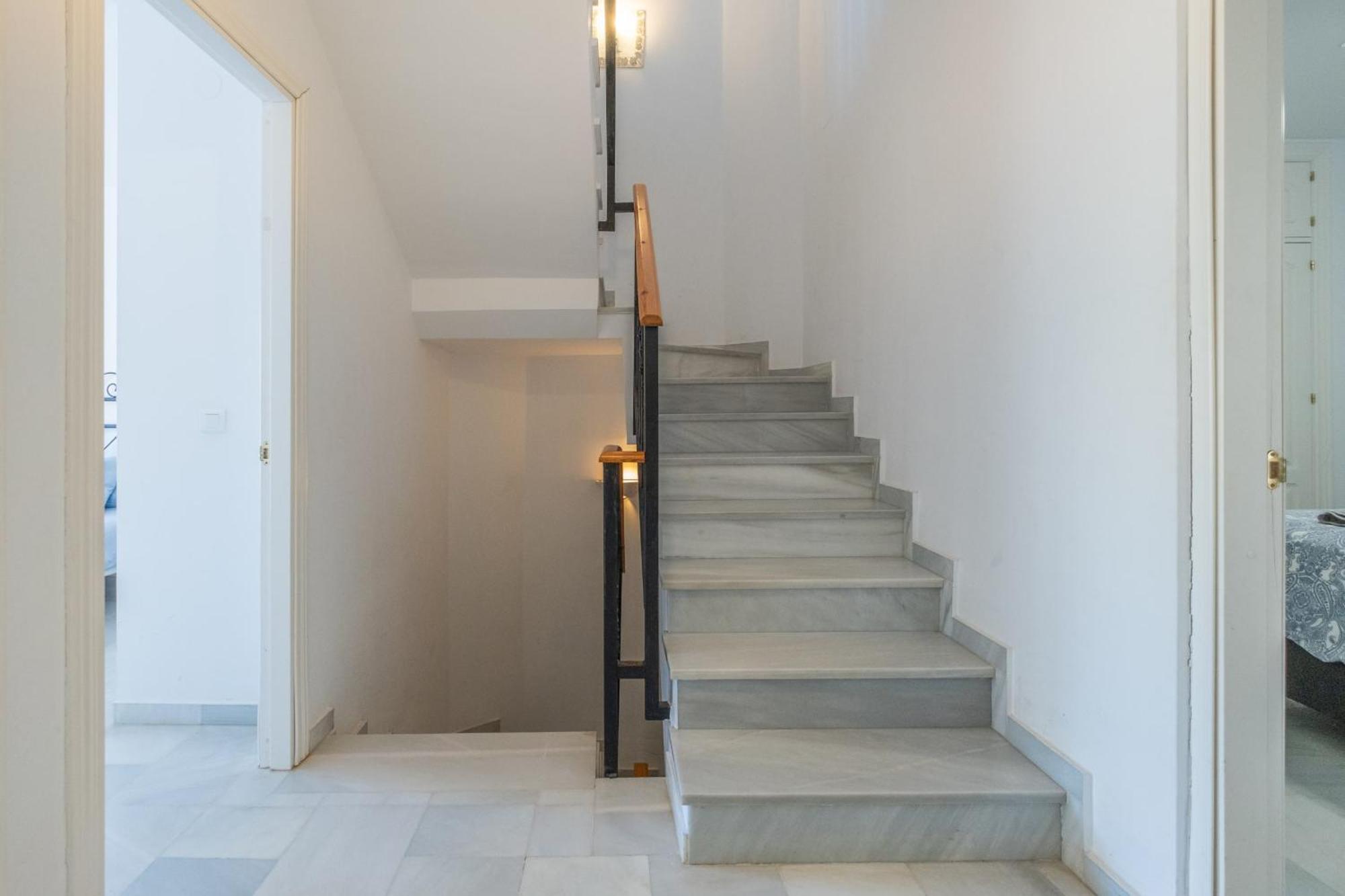Aljamar 24 Comfortable House Near Burriana Beach Nerja Bagian luar foto