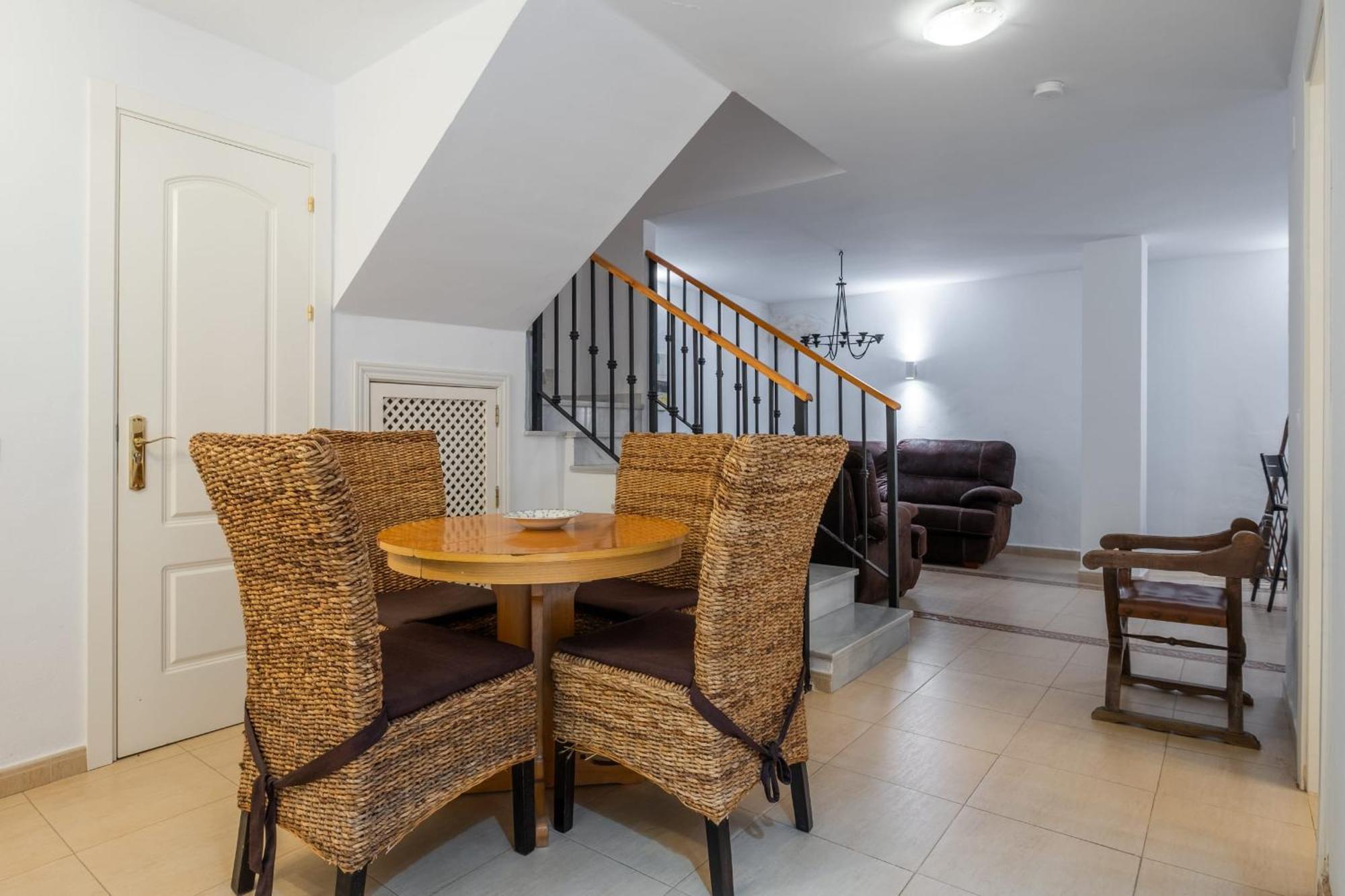 Aljamar 24 Comfortable House Near Burriana Beach Nerja Bagian luar foto