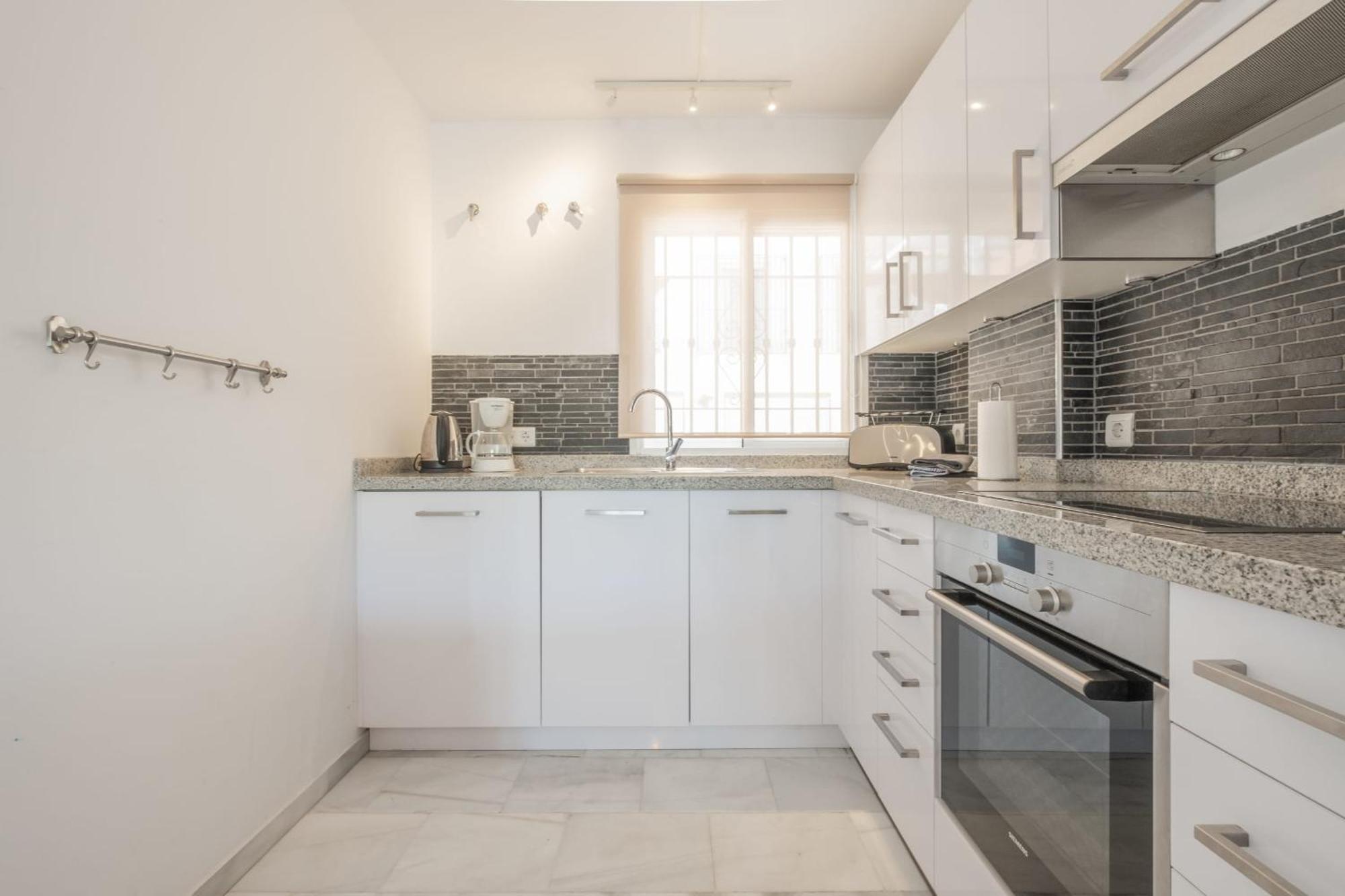 Aljamar 24 Comfortable House Near Burriana Beach Nerja Bagian luar foto